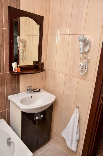 Hotel Izvora 2