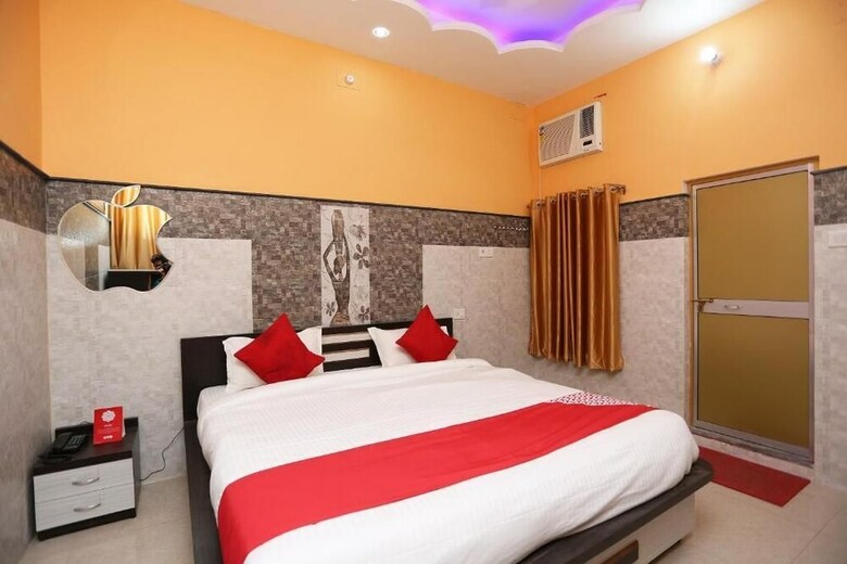 Hotel Bachchan Palace