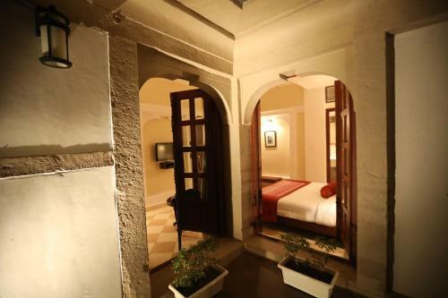 Hotel Guleria Kothi