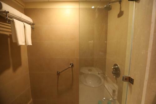 Hotel Guleria Kothi