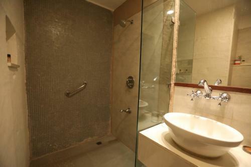 Hotel Guleria Kothi