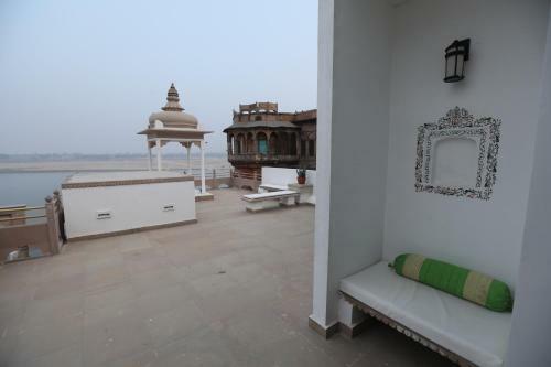 Hotel Guleria Kothi