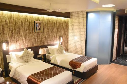Costa Riviera Hotel