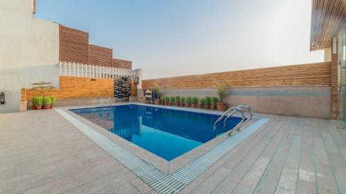 Costa Riviera Hotel