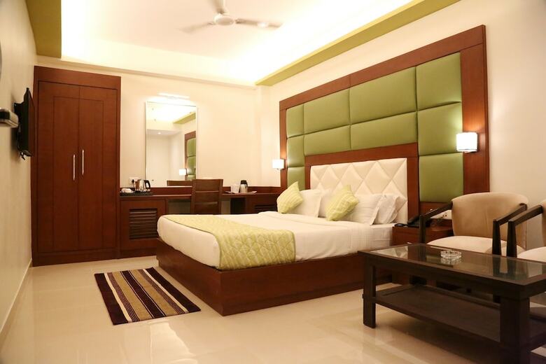 Hotel Varanasi Inn