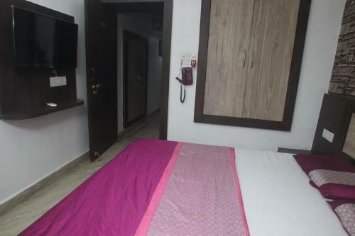 Hostal Alakhnanda Guest House