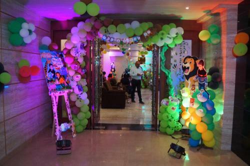 Hotel Shivoy Grand