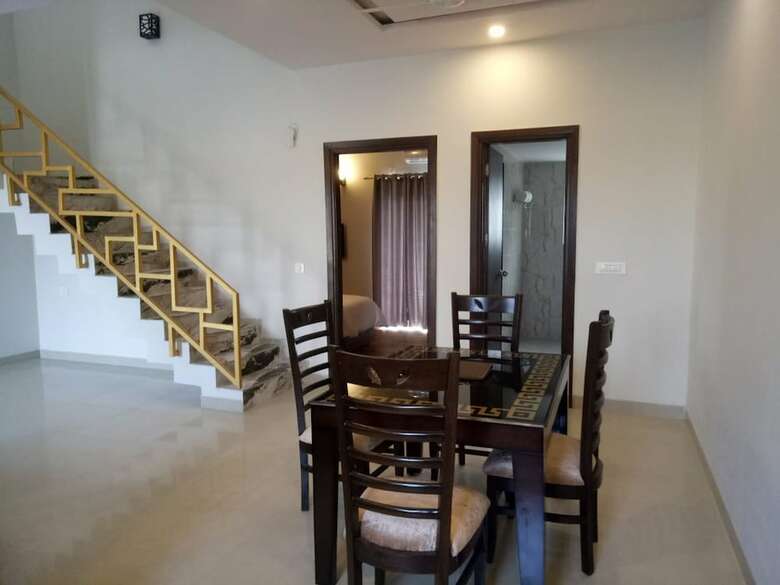 Hotel Anandam Clarks Inn Suites Vrindavan