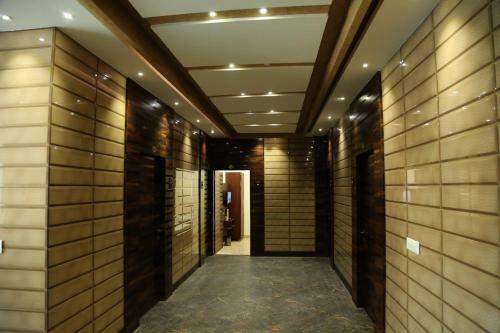 Hotel Shree Ananad Dham