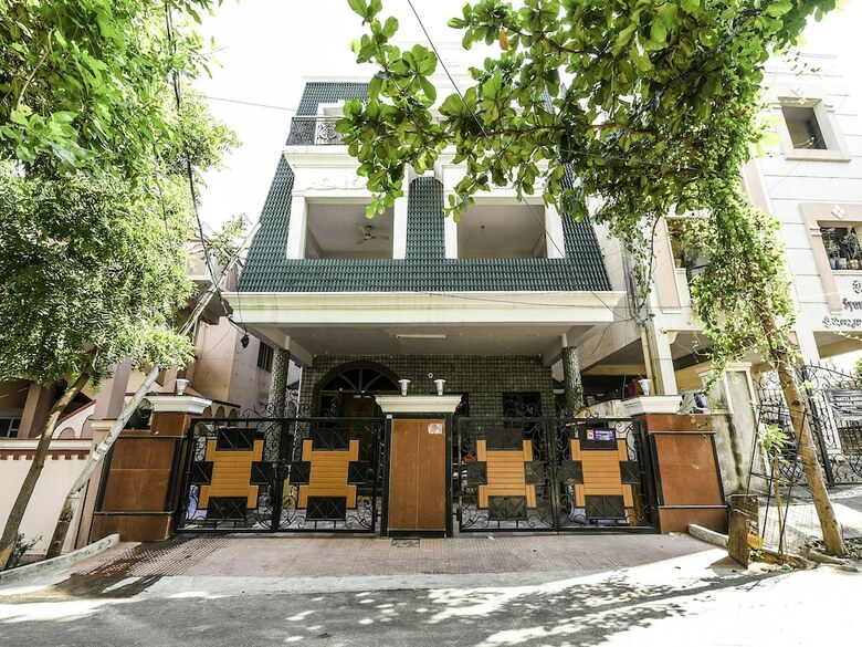 Hotel Oyo 22676 Villa 56