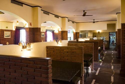 Hotel Mvt Guesthouse & Restaurant