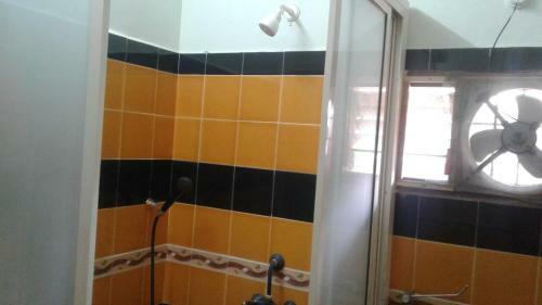 Hostal Paradise Home Guest House