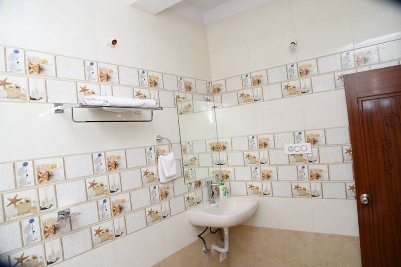 Hotel K N Gupta Residency