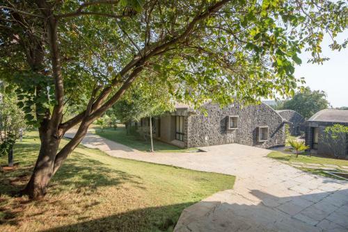 Hotel Nirvana Nature Cure