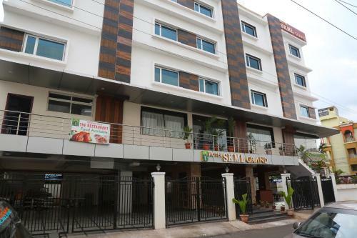Hotel Skml Grand