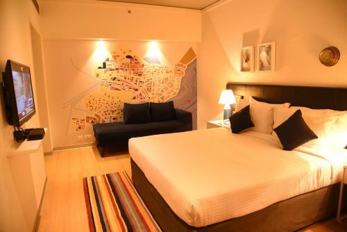 The Port Hotel