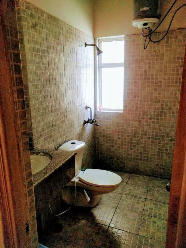 Studio Apartment With Green Lawns