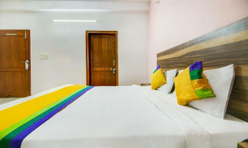 Hotel Treebo Trip Sky Residency Sector 100