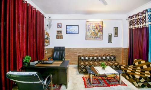 Hotel Treebo Trip Sky Residency Sector 100
