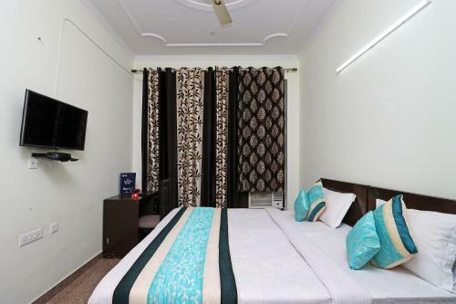Hotel Oyo 10172 Dhruv Residency
