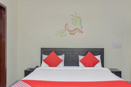 Hotel Oyo 24905 Attrap@209