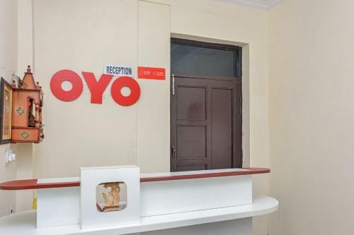 Hotel Oyo 24905 Attrap@209