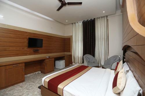 Hotel Oyo 14536 Encasa