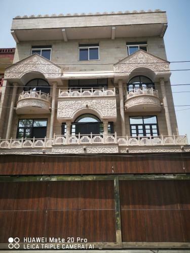Hotel P.k. Residency