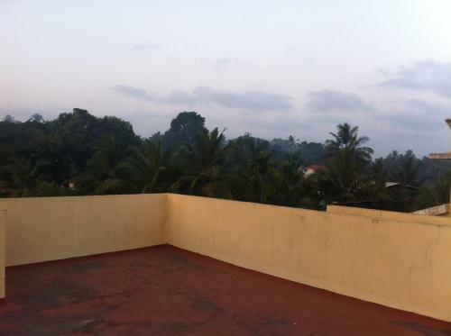 Reena Cottage 2bhk AC Luxurious Apartment
