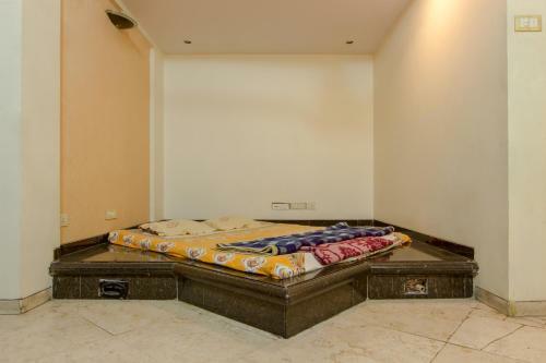 Royal Living