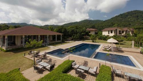 Hotel Lemon Tree Premier, Corbett