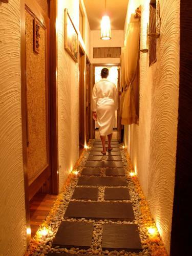 Hotel The Den Corbett Resort