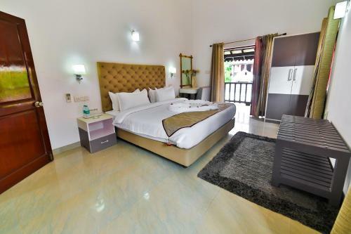 Hotel Emperor Resort & Spa