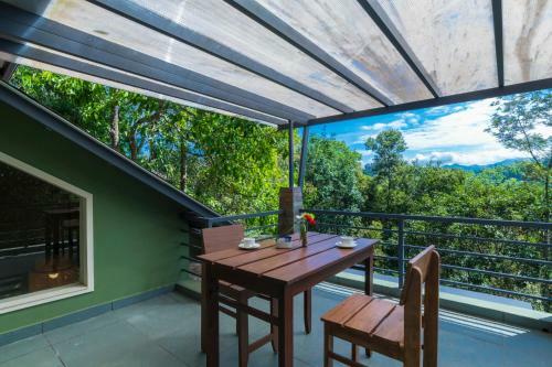 Hotel Adithya Nature Resort & Spa