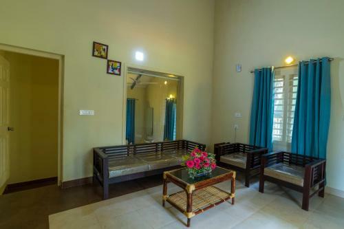 Hotel Adithya Nature Resort & Spa