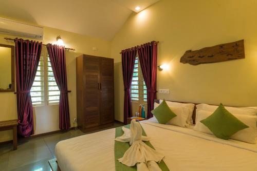 Hotel Adithya Nature Resort & Spa