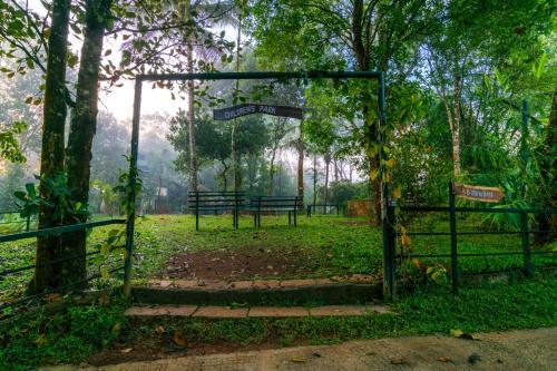 Hotel Adithya Nature Resort & Spa