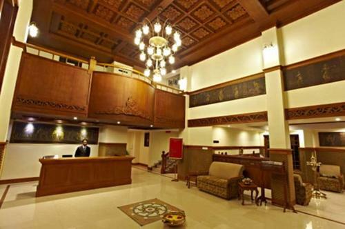 Hotel Aroor Residency