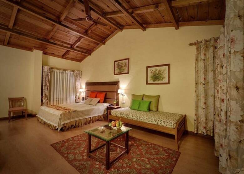 Latitude 29 By The Lake Resort