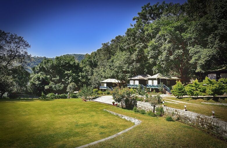 Latitude 29 By The Lake Resort