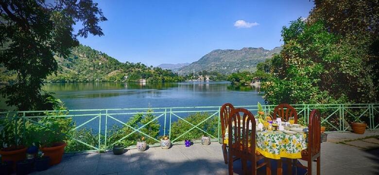 Latitude 29 By The Lake Resort