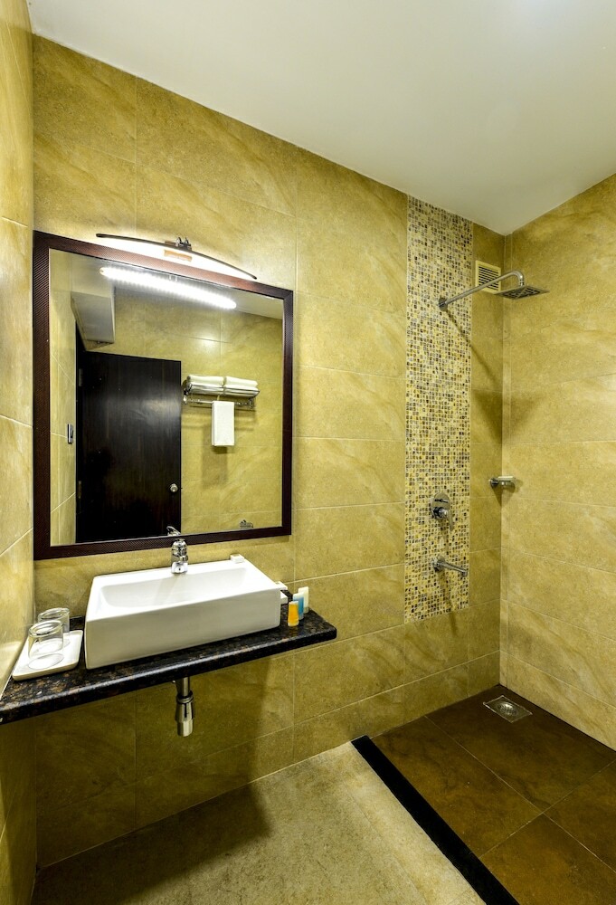 Hotel Golden Plateau