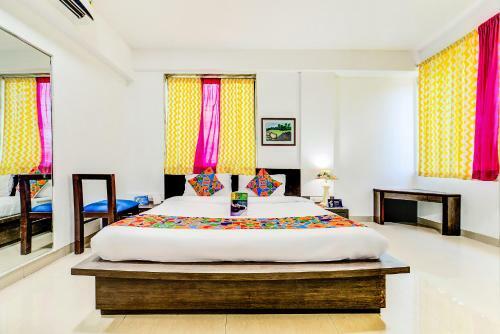 Hotel Fabexpress Casa Paradise