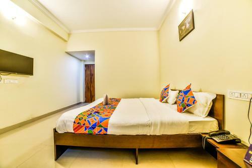 Hotel Fabexpress Spring Height