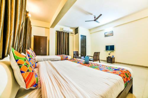 Hotel Fabexpress Spring Height