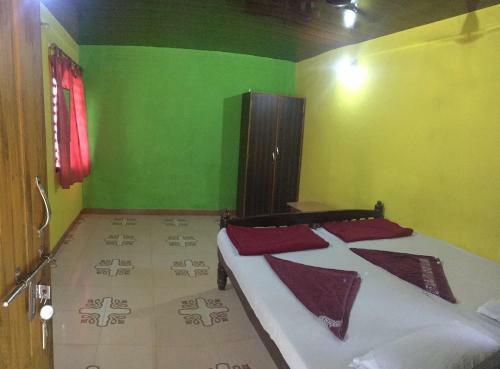 Hotel White Elephant Restaurant And Cottages