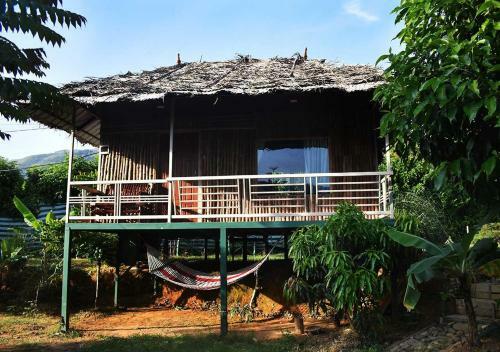 Hotel Koomankolly Resort