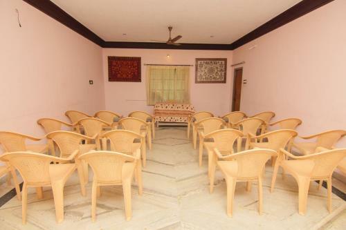 Hotel Jains Royal Palace Resorts