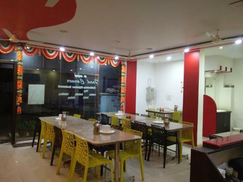 Hotel Food Corner