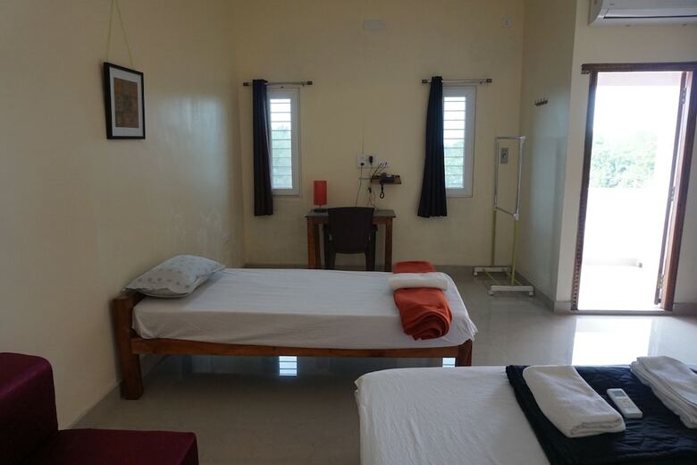 Bed & Breakfast Badrinath House